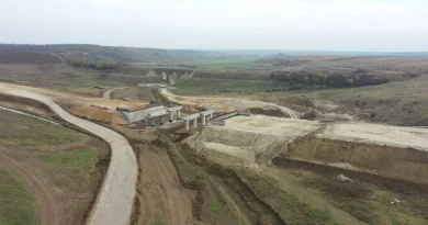 Un alt proiect de infrastructură întârziat: procedura pentru finalizarea tronsonului 1 Craiova – Robăneşti a fost relansată
