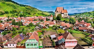 Vacanță în Colinele Transilvaniei. Descoperă sate UNESCO, preparate tradiționale și festivaluri autentice