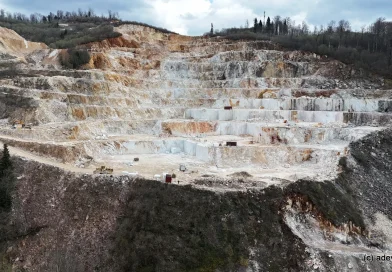 Ruschița, comoara de marmură a Banatului, readusă în atenție de „Drumul Marmurei” Ruschița, comoara de marmură a Banatului, readusă în atenție de „Drumul Marmurei”