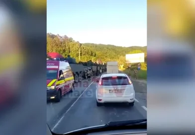 Accident militar în Sălaj: trei blindate Piranha s-au ciocnit, 11 militari răniți