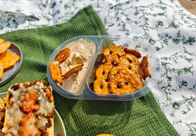 Meniul ideal înainte de plajă. Ce alimente ajută pielea să facă față expunerii la soare