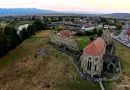 Legenda „oamenilor roșii” de la Mănăstirea Cârța. Cum a devenit povestea celebră în Europa medievală